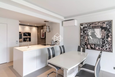 Appartement à Cannes &agrave; louer à partir de 8 000 € / semaine, Photo 6