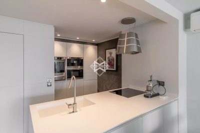 Appartement à Cannes &agrave; louer à partir de 8 000 € / semaine, Photo 7