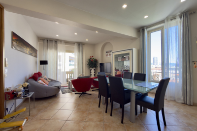Appartement &agrave; vendre &agrave; BEAUSOLEIL  - 4 pi&egrave;ces - 84 m&sup2; 