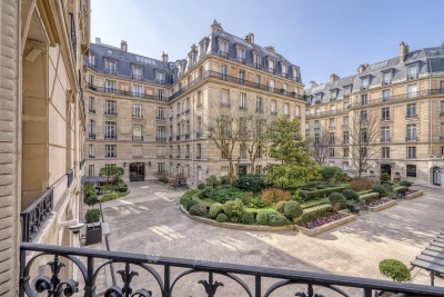 Appartement &agrave; vendre &agrave; PARIS 8EME  - 5 pi&egrave;ces - 224 m&sup2; 