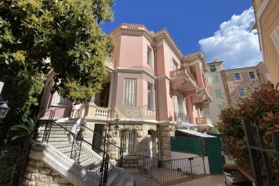 Appartement &agrave; vendre &agrave; MENTON  - 3 pi&egrave;ces - 62 m&sup2; 