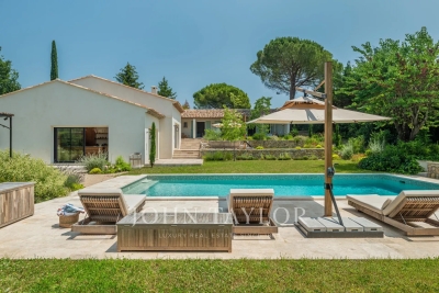 Villa in Valbonne for rental from 25 000 € / week, Photo 1