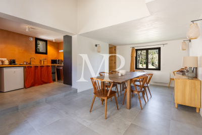 Villa à Gordes &agrave; louer à partir de 5 375 € / semaine, Photo 13
