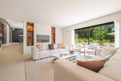 Villa in Valbonne for rental from 25 000 € / week, Photo 13