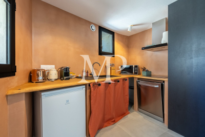 Villa à Gordes &agrave; louer à partir de 5 375 € / semaine, Photo 14