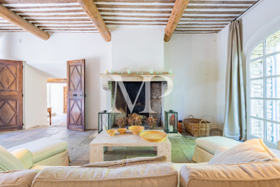 Villa à Gordes &agrave; louer à partir de 5 335 € / semaine, Photo 16