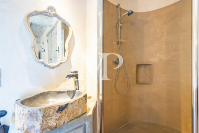 Villa à Ménerbes &agrave; louer à partir de 4 555 € / semaine, Photo 18