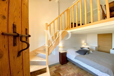 Villa à Taillades &agrave; louer à partir de 4 000 € / semaine, Photo 19