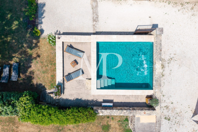 Villa à Ménerbes &agrave; louer à partir de 4 555 € / semaine, Photo 2