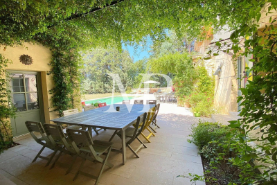 Villa à Taillades &agrave; louer à partir de 4 000 € / semaine, Photo 4