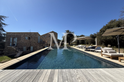 Villa à Gordes &agrave; louer à partir de 5 375 € / semaine, Photo 5