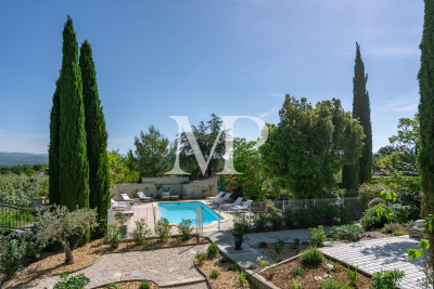 Villa à Maubec &agrave; louer à partir de 3 125 € / semaine, Photo 5