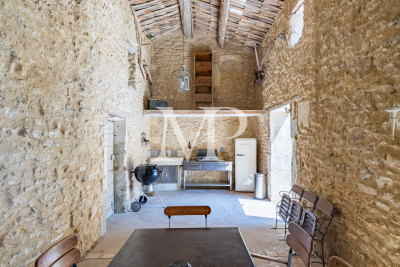 Villa à Ménerbes &agrave; louer à partir de 4 555 € / semaine, Photo 9