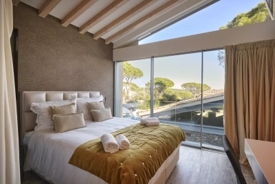 Villa à Saint-Tropez &agrave; louer à partir de 37 000 € / semaine, Photo 10