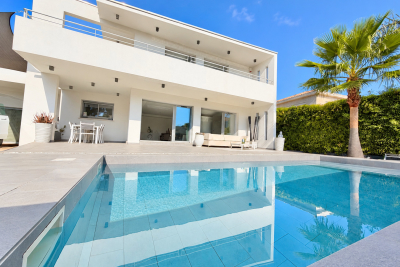 Maison &agrave; vendre &agrave; PEROLS  - 6 pi&egrave;ces - 186 m&sup2; 