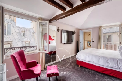 Appartement &agrave; vendre &agrave; PARIS 6EME Odeon - 9 pi&egrave;ces - 145 m&sup2; 