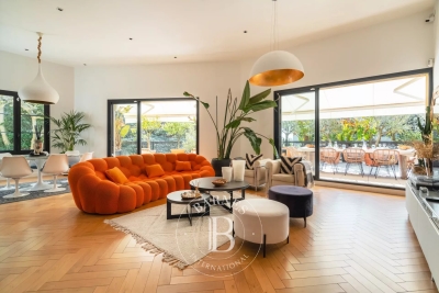 Appartement &agrave; vendre &agrave; Marseille 9Eme  - 4 pi&egrave;ces 241 m&sup2; 