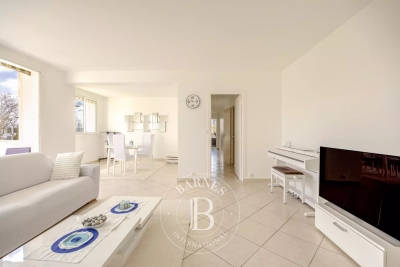 Appartement &agrave; vendre &agrave; ST CLOUD  - 5 pi&egrave;ces - 104 m&sup2; 