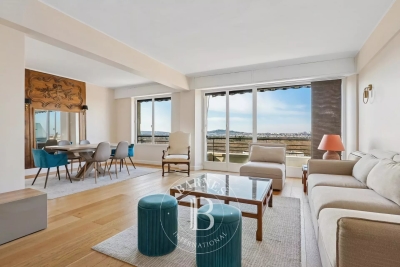 Appartement &agrave; vendre &agrave; PARIS 16EME  - 4 pi&egrave;ces - 98 m&sup2; 