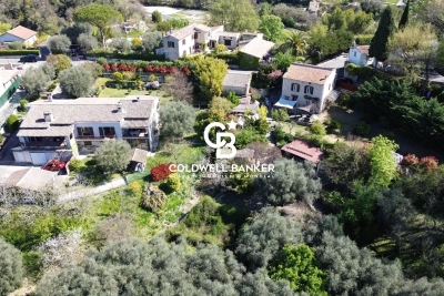 Maison &agrave; vendre &agrave; ST-PAUL-DE-VENCE Saint-Paul-de-Vence - 11 pi&egrave;ces - 8000 m&sup2; 