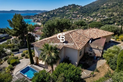 Maison &agrave; vendre &agrave; LE LAVANDOU  - 6 pi&egrave;ces - 241 m&sup2; 