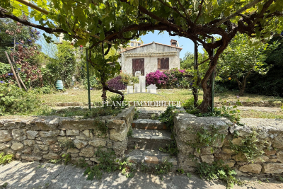 Maison &agrave; vendre &agrave; ANTIBES  - 4 pi&egrave;ces - 100 m&sup2; 