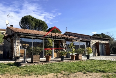 Maison &agrave; vendre &agrave; ST-AMBROIX  - 5 pi&egrave;ces - 128 m&sup2; 