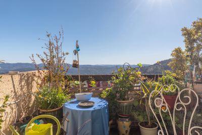 Appartement &agrave; vendre &agrave; GRASSE  - 2 pi&egrave;ces - 49 m&sup2; 
