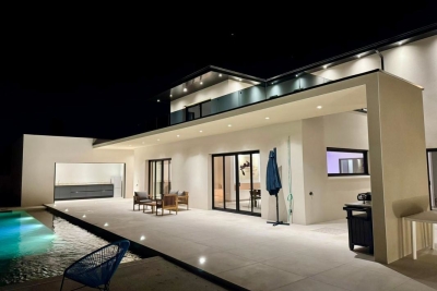 Maison &agrave; vendre &agrave; ROMANS-SUR-ISÈRE  - 5 pi&egrave;ces - 220 m&sup2; 