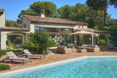 Villa in Mougins for rental from 19 000 € / week, Photo 1