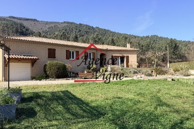 Maison &agrave; vendre &agrave; immobilier LE MARTINET  - 6 pi&egrave;ces - 136 m&sup2; 