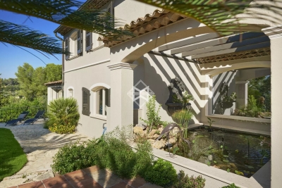 Villa in Mougins for rental from 19 000 € / week, Photo 11