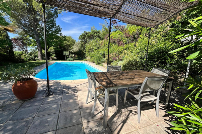 Maison &agrave; vendre &agrave; ST-PAUL-TROIS-CHÂTEAUX  - 7 pi&egrave;ces - 174 m&sup2; 