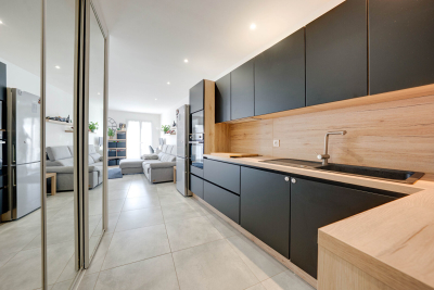 Appartement &agrave; vendre &agrave; SIMIANE-COLLONGUE  - 3 pi&egrave;ces - 67 m&sup2; 
