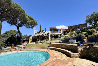 Maison &agrave; vendre &agrave; LA CROIX-VALMER  - 7 pi&egrave;ces - 365 m&sup2; 