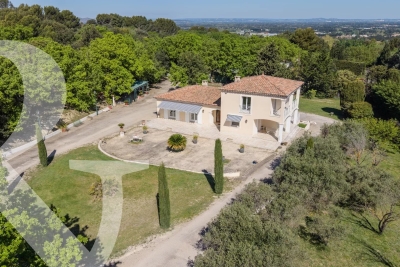 Maison &agrave; vendre te eyragues 