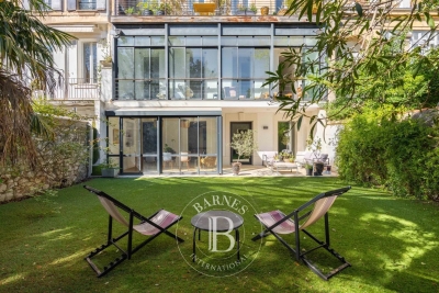 Appartement &agrave; vendre &agrave; MARSEILLE 8EME  - 7 pi&egrave;ces - 401 m&sup2; 