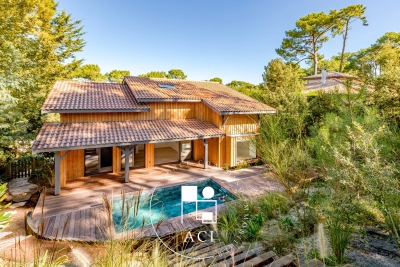 Maison &agrave; vendre &agrave; ARCACHON  - 6 pi&egrave;ces - 180 m&sup2; 