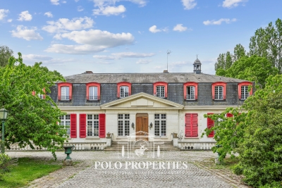 Maison &agrave; vendre &agrave; immobilier ST MARTIN EN BIERE  - 19 pi&egrave;ces - 902 m&sup2; 