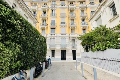 Appartement &agrave; vendre &agrave; NICE  - 3 pi&egrave;ces - 57 m&sup2; 