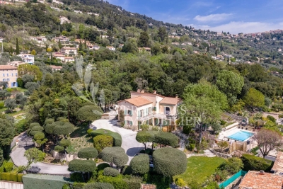 Maison &agrave; vendre &agrave; SPÉRACÈDES  - 6 pi&egrave;ces - 233 m&sup2; 