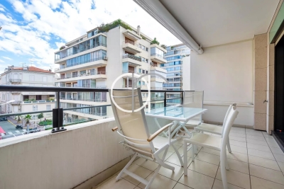 Appartement &agrave; vendre &agrave; CANNES Pierre Longue - 2 pi&egrave;ces - 51 m&sup2; 