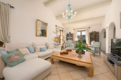 Maison &agrave; vendre &agrave; MOUGINS  - 6 pi&egrave;ces - 146 m&sup2; 