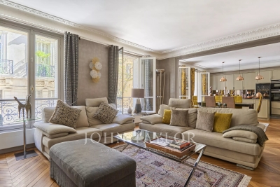 Appartement &agrave; vendre &agrave; PARIS 16EME Porte Dauphine 1 - 5 pi&egrave;ces - 152 m&sup2; 