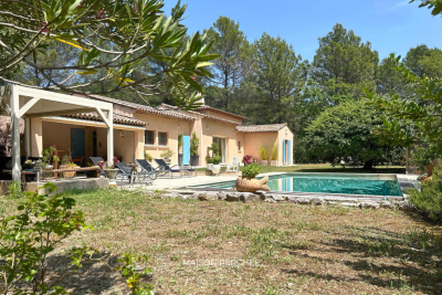 Maison &agrave; vendre &agrave; DRAGUIGNAN  - 7 pi&egrave;ces - 210 m&sup2; 