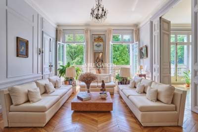 Appartement &agrave; vendre &agrave; PARIS 16EME Porte Dauphine 1 - 5 pi&egrave;ces - 224 m&sup2; 