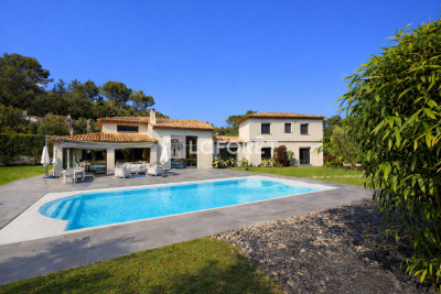 Maison &agrave; vendre &agrave; MOUGINS  - 6 pi&egrave;ces - 305 m&sup2; 