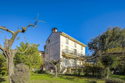 Maison &agrave; vendre &agrave; CANNES  - 4 pi&egrave;ces - 203 m&sup2; 