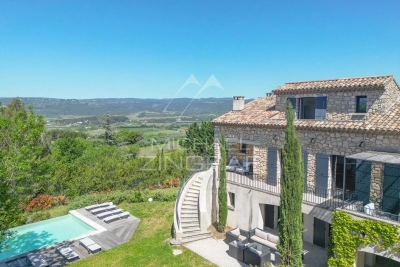 Maison &agrave; vendre &agrave; ROUSSILLON  - 12 pi&egrave;ces - 292 m&sup2; 