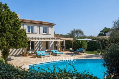 Villa in Mougins for rental from 6 500 € / week, Photo 1